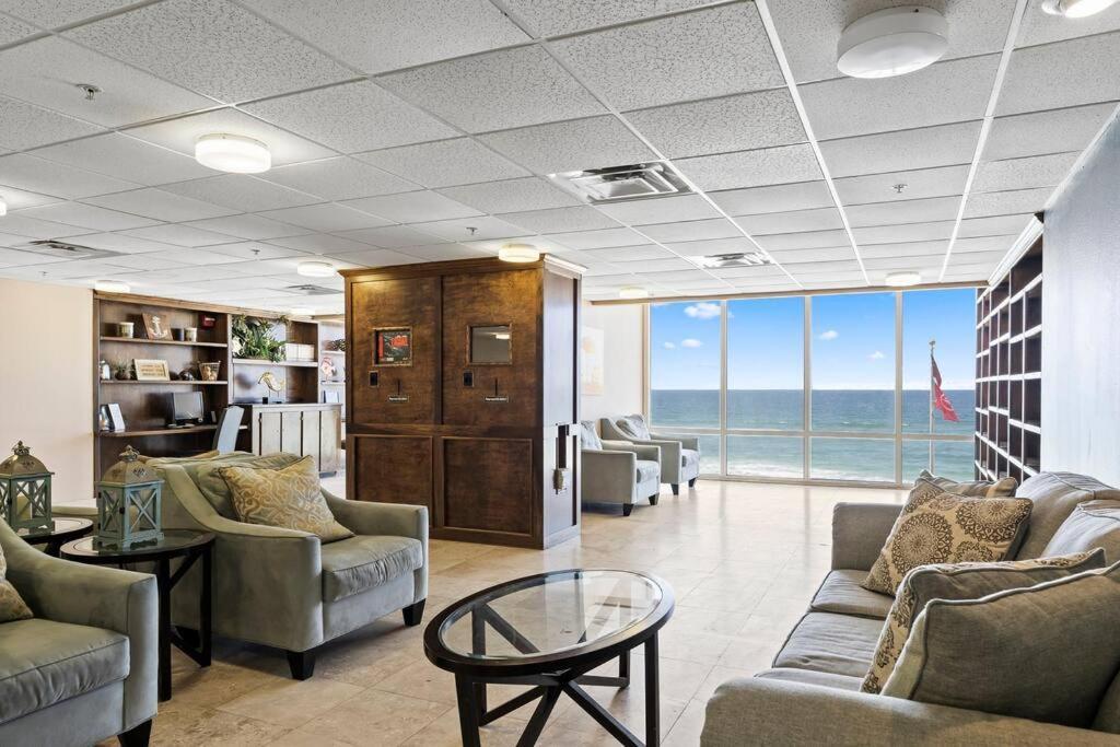 Ocean Front 29th Floor - Must Be 25 To Book Ferienhaus